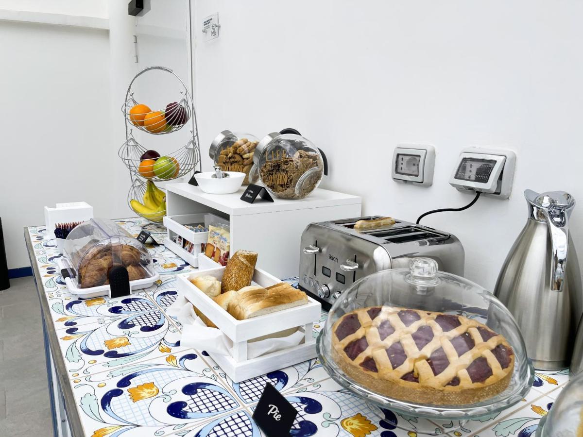 Villa Gabriella - Rooms & Breakfast Sant'Agnello Bagian luar foto