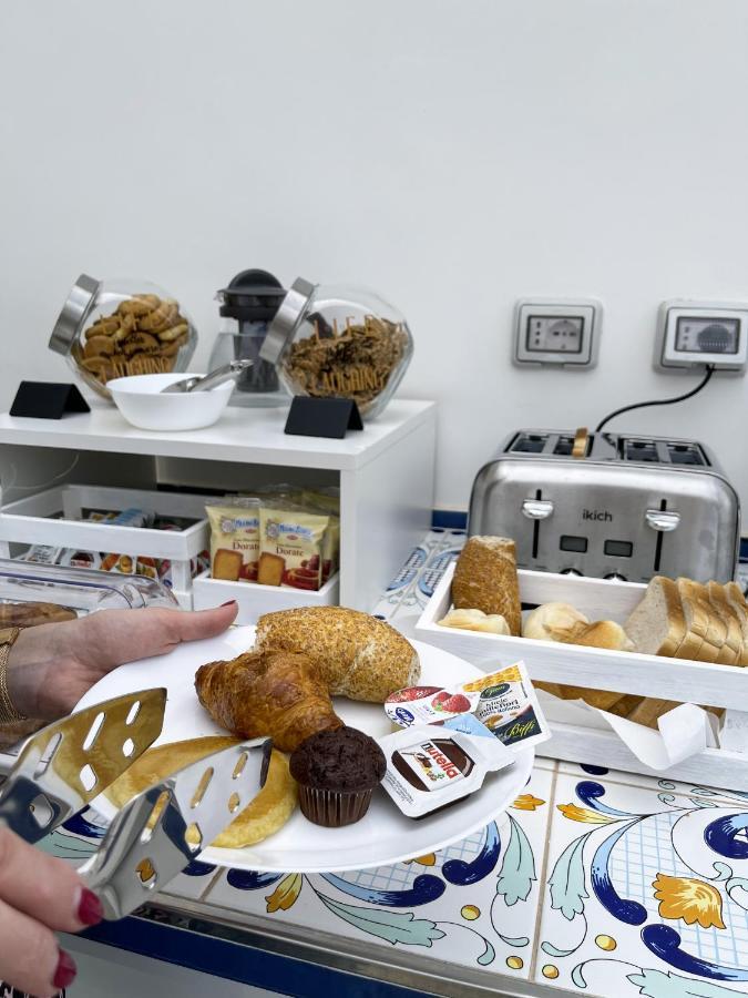 Villa Gabriella - Rooms & Breakfast Sant'Agnello Bagian luar foto