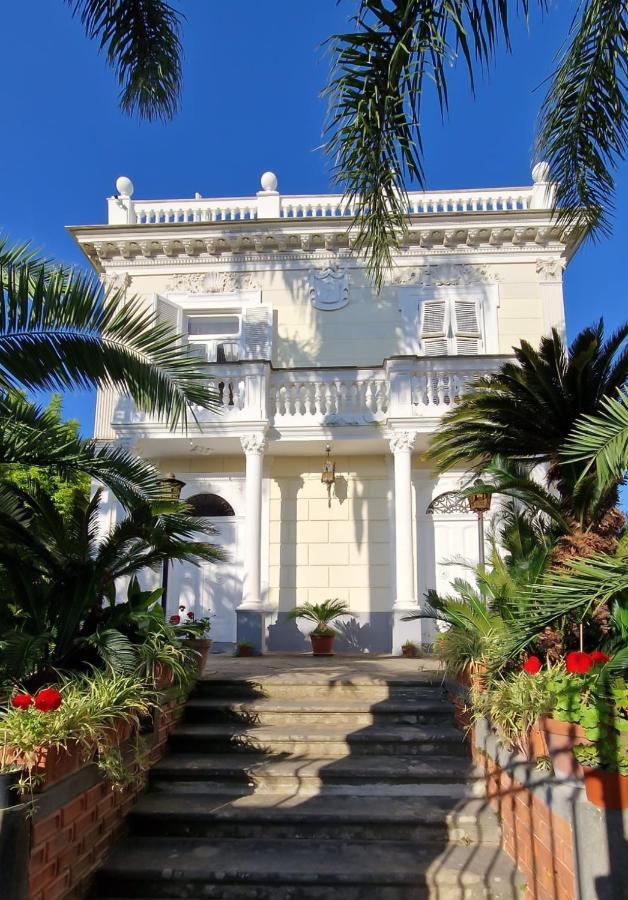 Villa Gabriella - Rooms & Breakfast Sant'Agnello Bagian luar foto